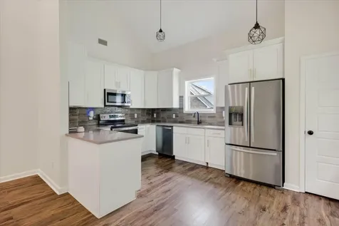 217 Indian Summer Court Nashville TN 37207