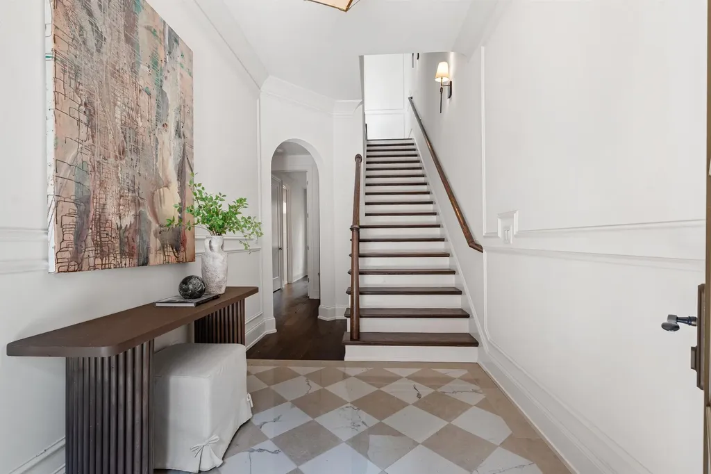 1208D Hawkins Street Nashville TN 37203