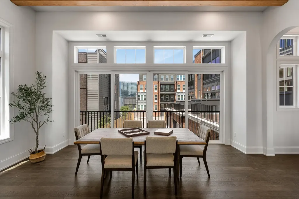 1208A Hawkins Street Nashville TN 37203