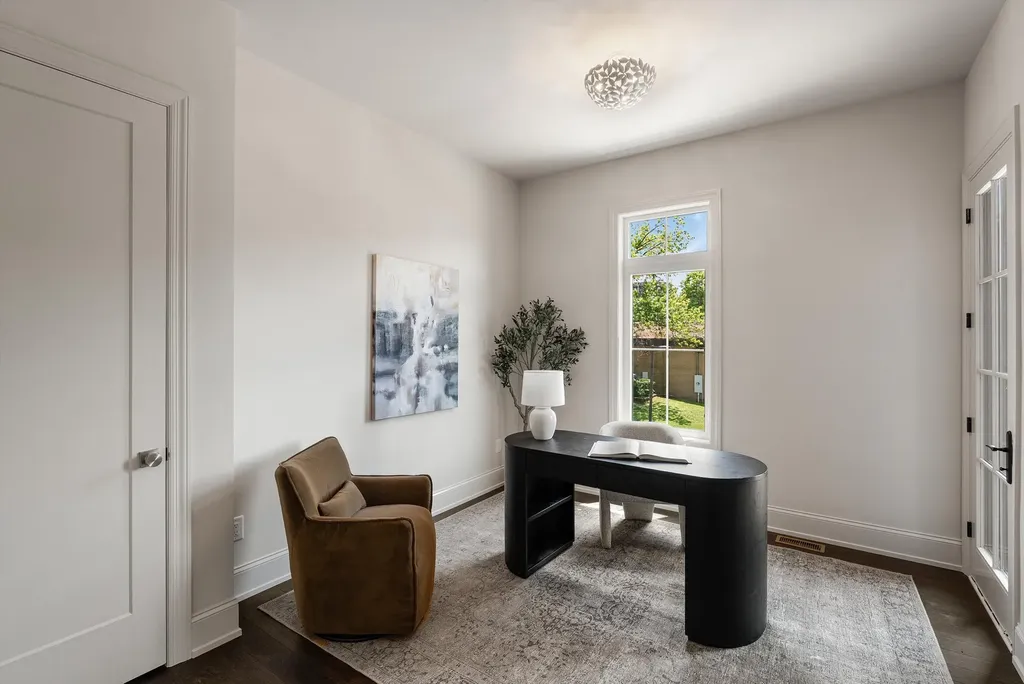 1208A Hawkins Street Nashville TN 37203