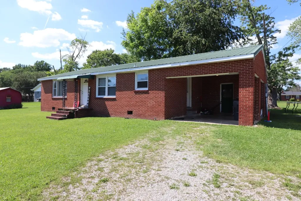 814 W End Avenue Mcminnville TN 37110