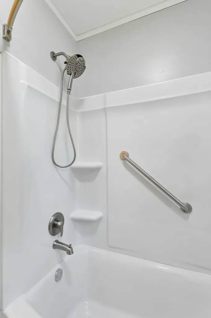 105 N Hampton Court Smyrna TN 37167