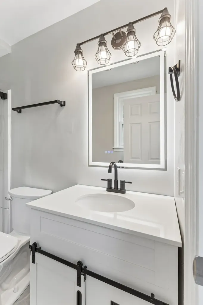 105 N Hampton Court Smyrna TN 37167