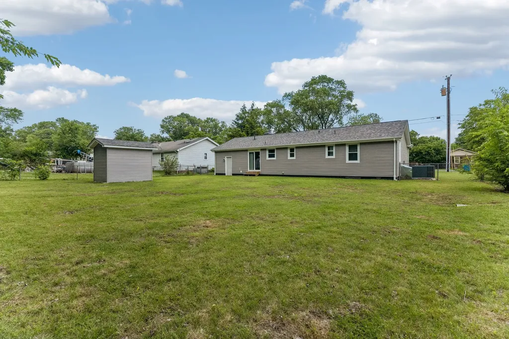 105 N Hampton Court Smyrna TN 37167