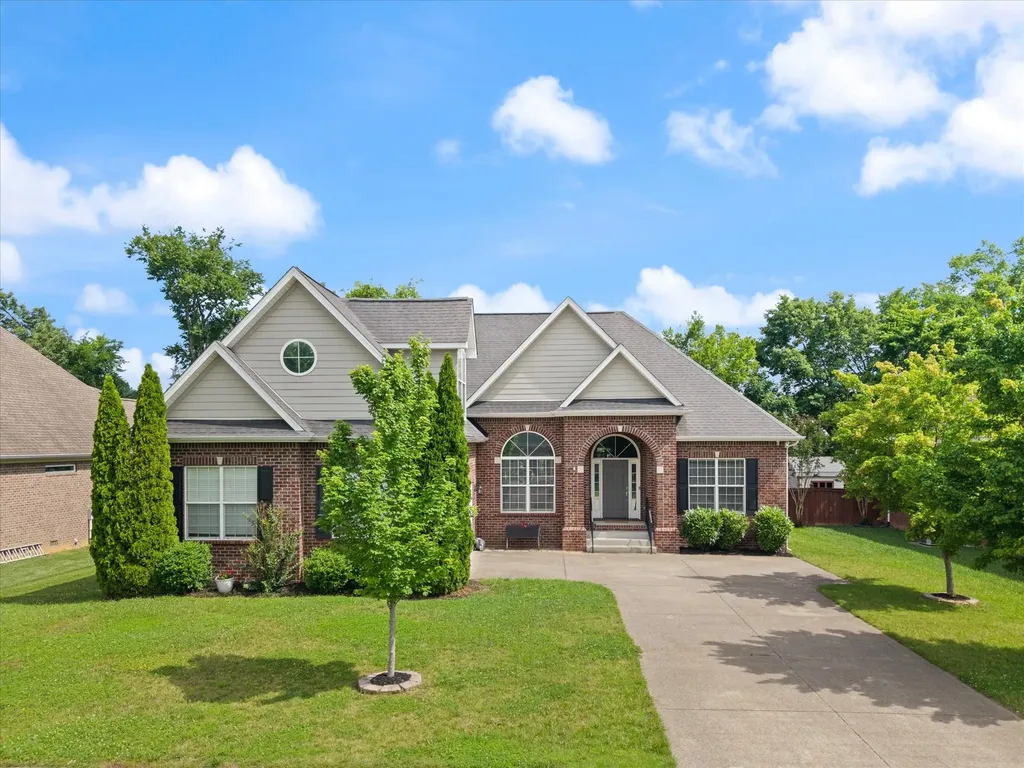 1041 Nealcrest Circle Spring Hill TN 37174