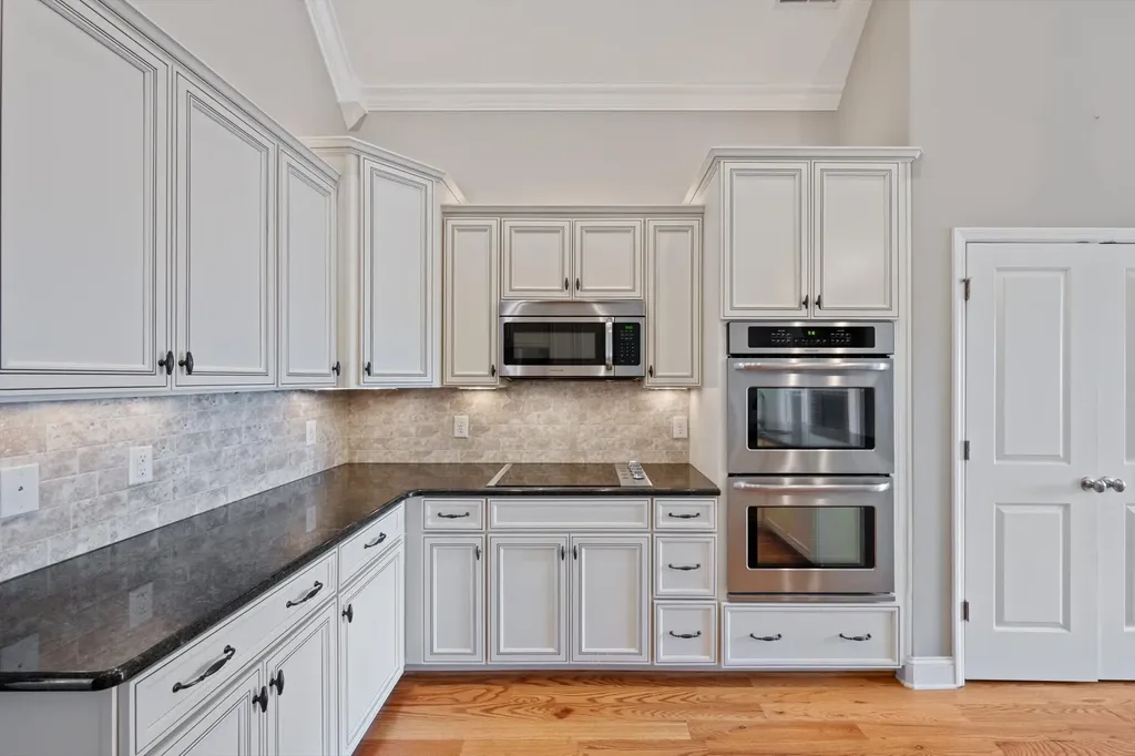 1041 Nealcrest Circle Spring Hill TN 37174