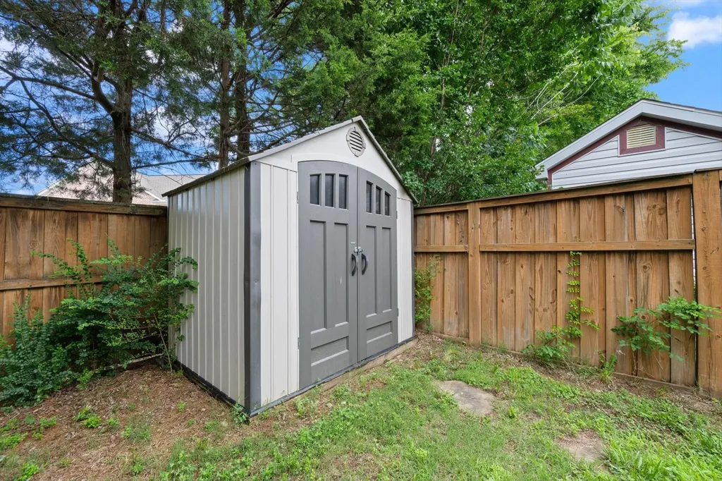 1041 Nealcrest Circle Spring Hill TN 37174