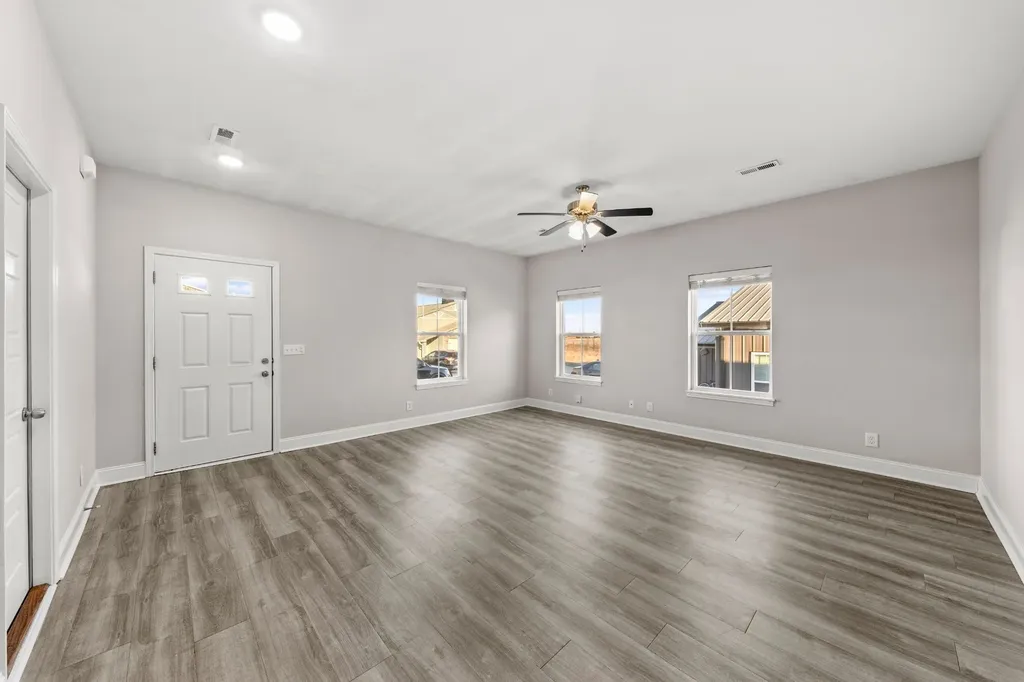 195 Bainbridge Drive Clarksville TN 37043