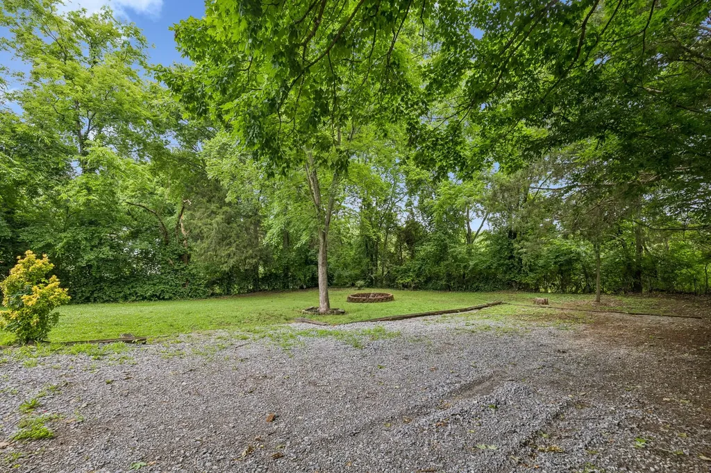 2624 Emery Drive Nashville TN 37214
