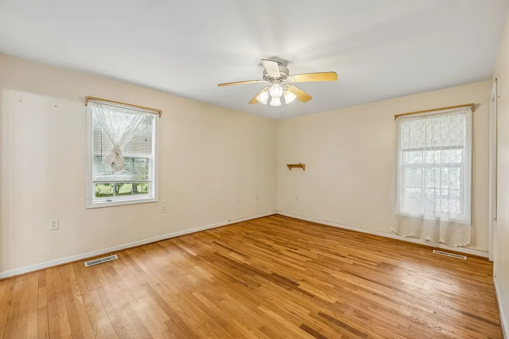 2610 Lockertsville Road Ashland City TN 37015