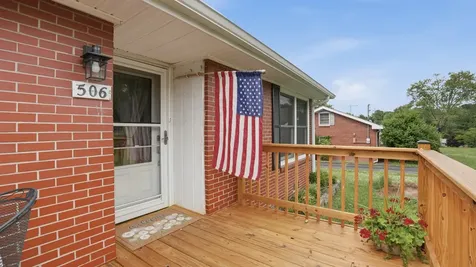 506 Johnson Street Manchester TN 37355