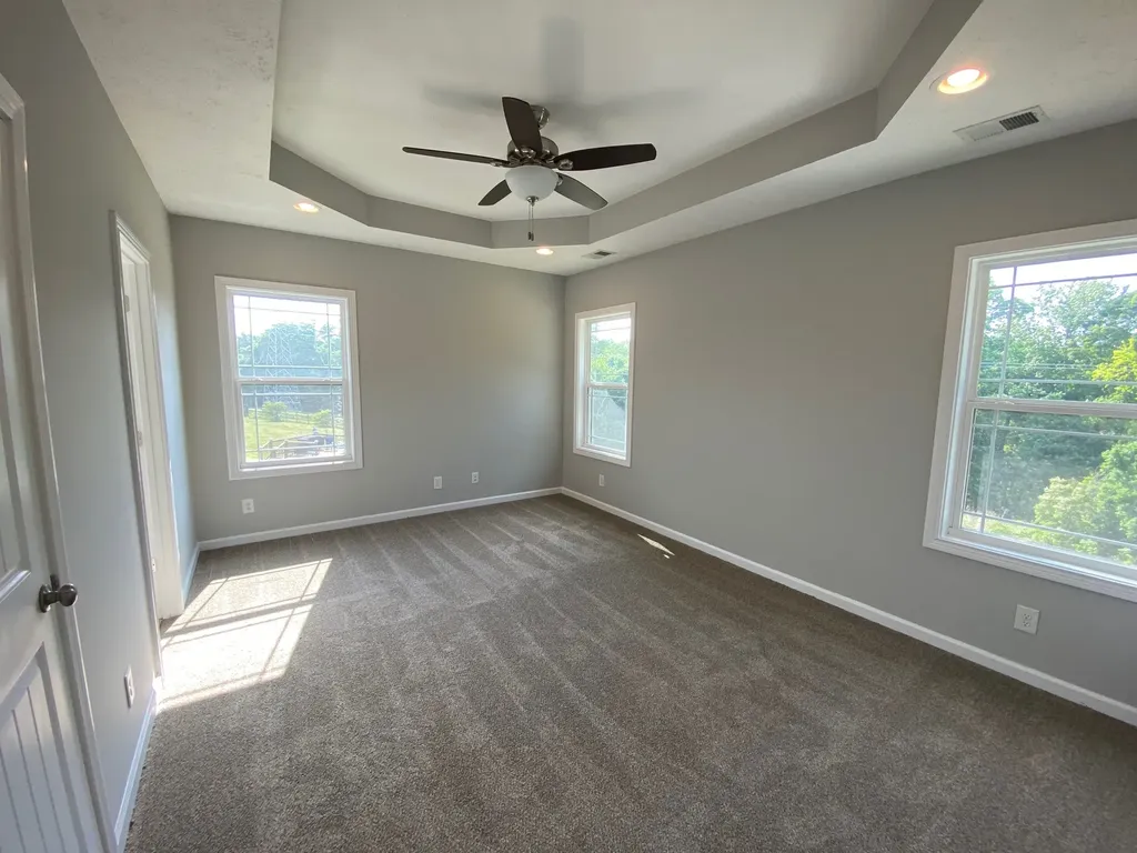412 Calamian Court Clarksville TN 37040