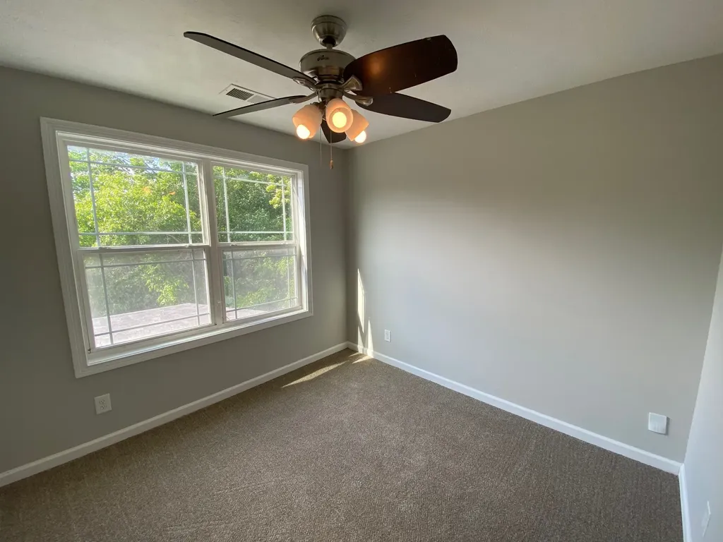 412 Calamian Court Clarksville TN 37040