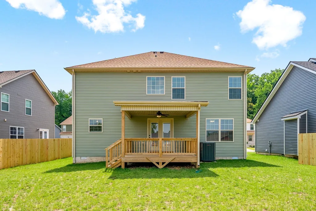 336 Cardinal Creek Clarksville TN 37040