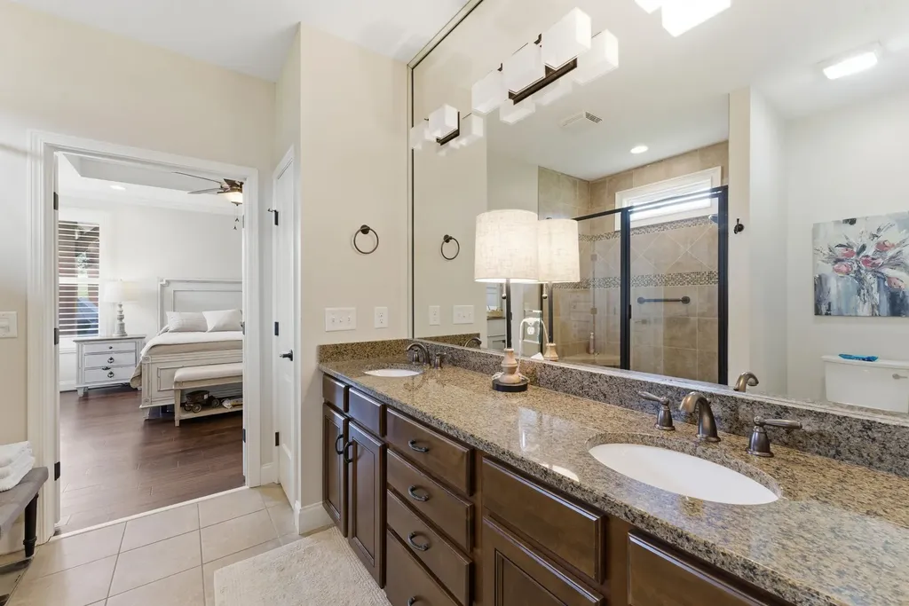 1010 Larkwood Drive Hermitage TN 37076