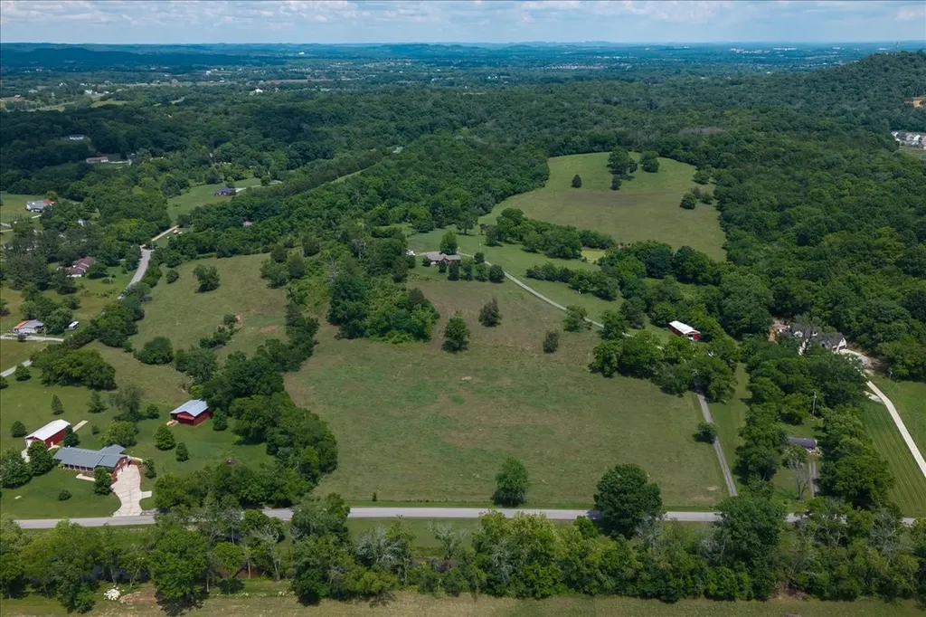 2025 Liberty Lane Gallatin TN 37066