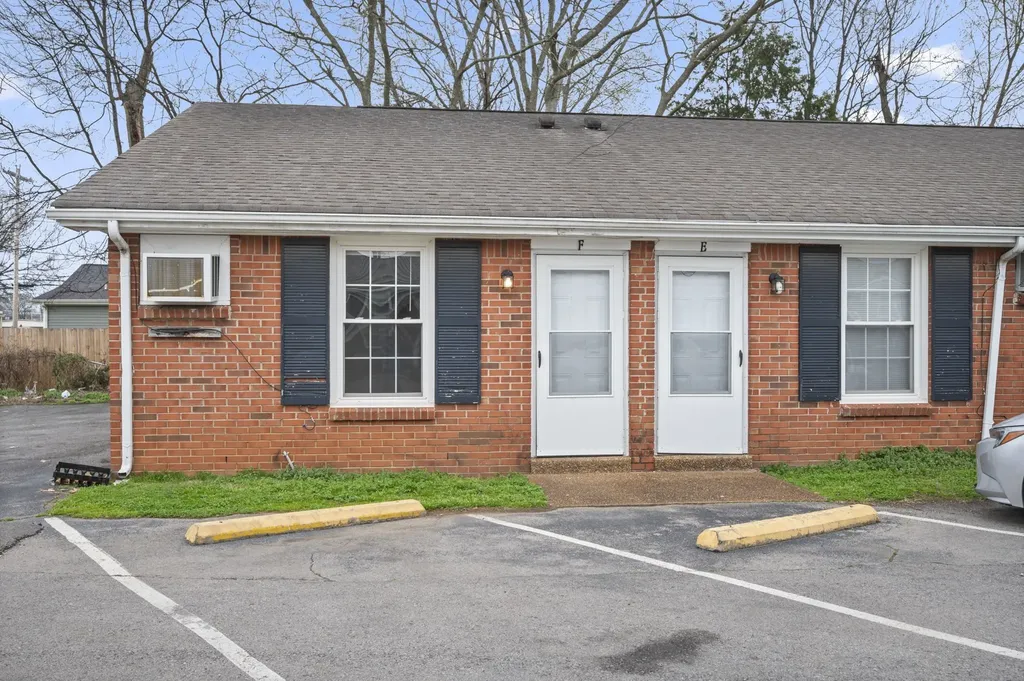 703 Power Street Clarksville TN 37042