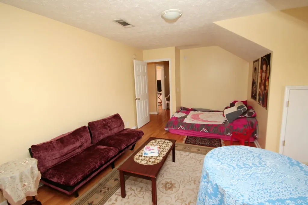 1828 Rory Cove La Vergne TN 37086
