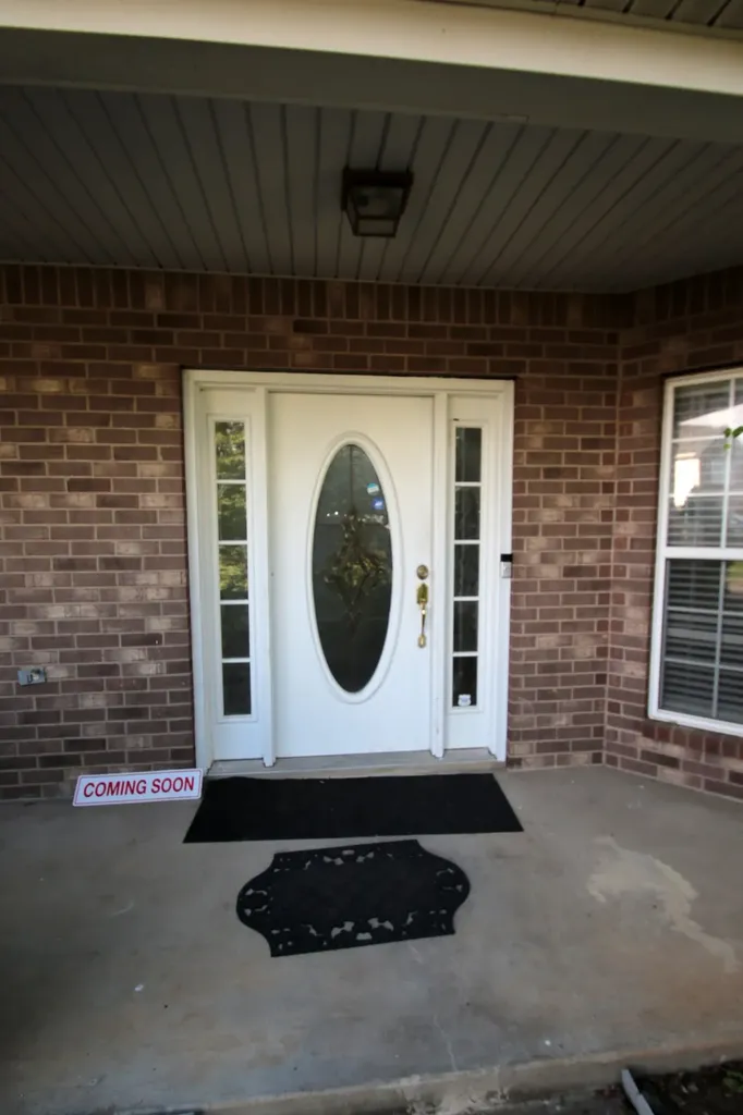 1828 Rory Cove La Vergne TN 37086