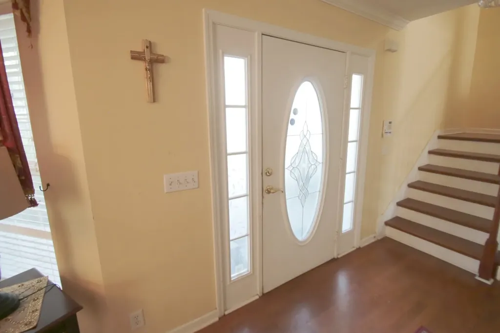 1828 Rory Cove La Vergne TN 37086
