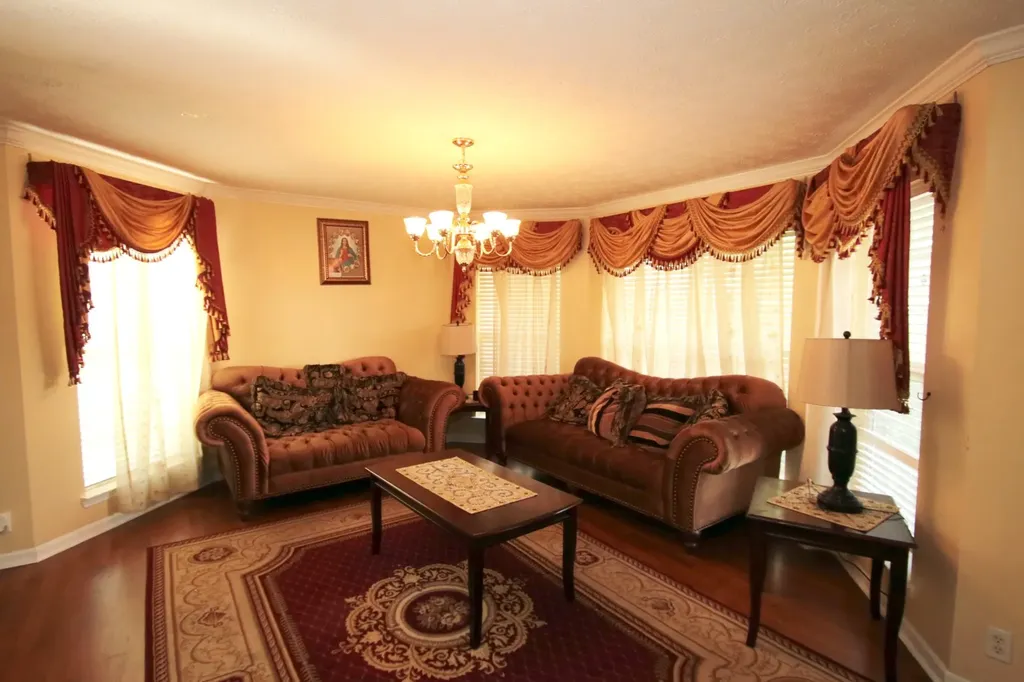 1828 Rory Cove La Vergne TN 37086