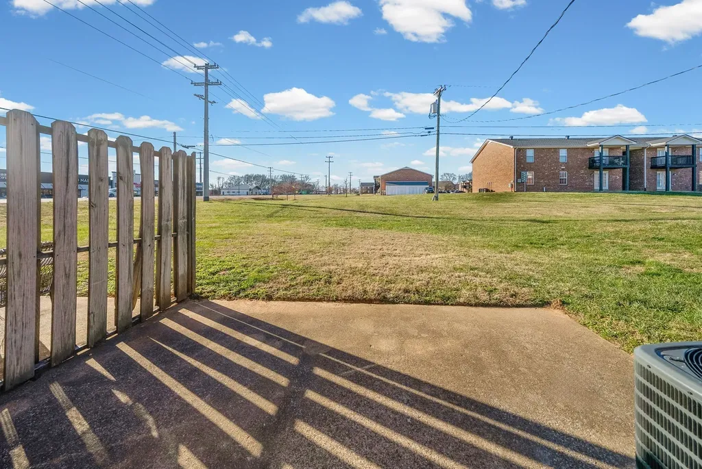 3312 Royster Lane Clarksville TN 37042