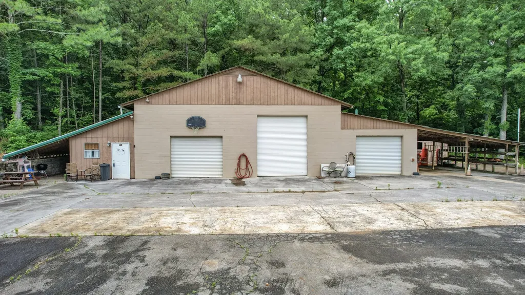 44784580 Waterlevel Highway Cleveland TN 37323