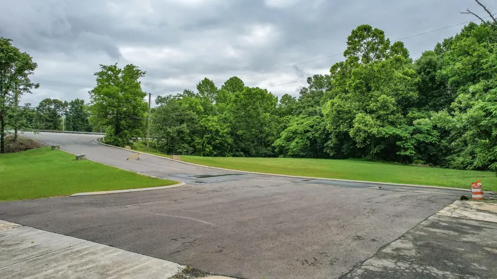 44784580 Waterlevel Highway Cleveland TN 37323