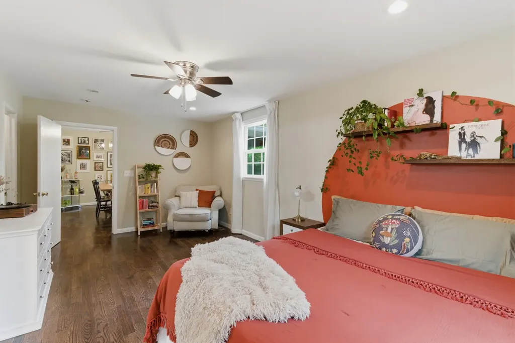 3037 Kings Lane Nashville TN 37218