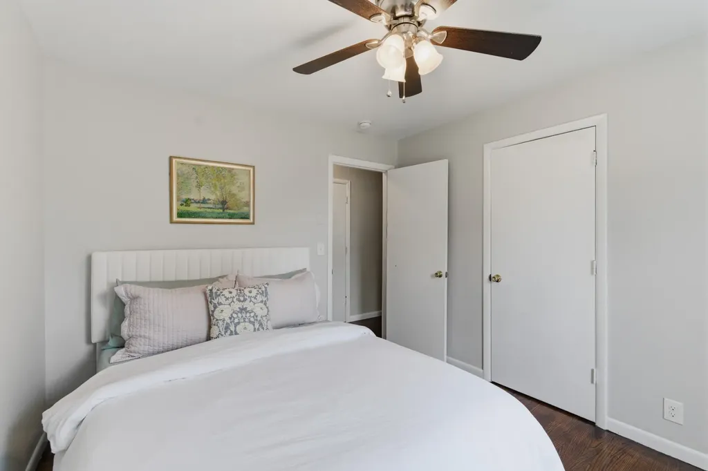 3037 Kings Lane Nashville TN 37218