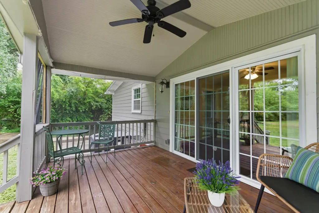 3037 Kings Lane Nashville TN 37218