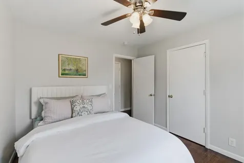 3037 Kings Lane Nashville TN 37218