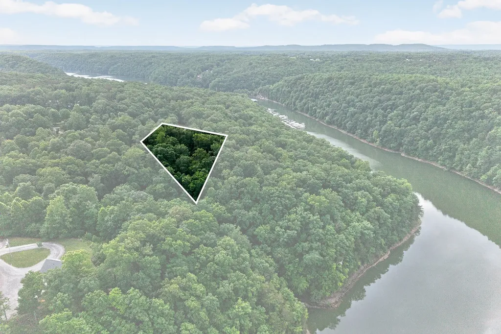 222 Witherspoon Drive Smithville TN 37166