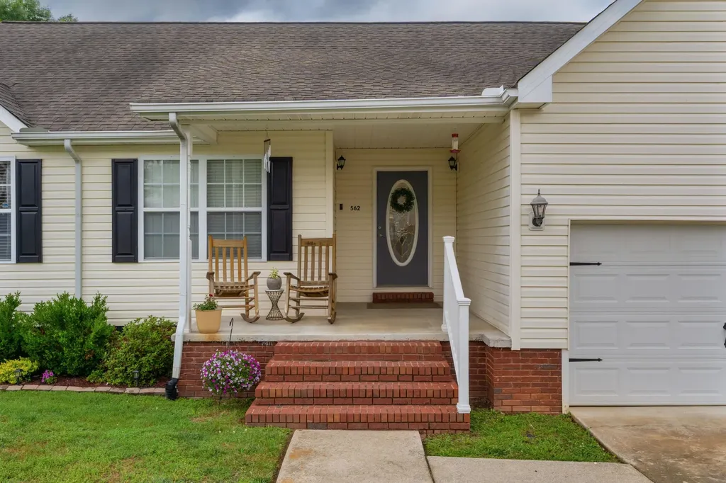 562 Bluff View Drive Ringgold GA 30736
