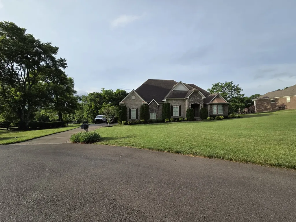 5232 Mead Park Drive Thompsons Station TN 37179