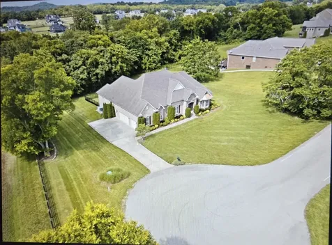 5232 Mead Park Drive Thompsons Station TN 37179