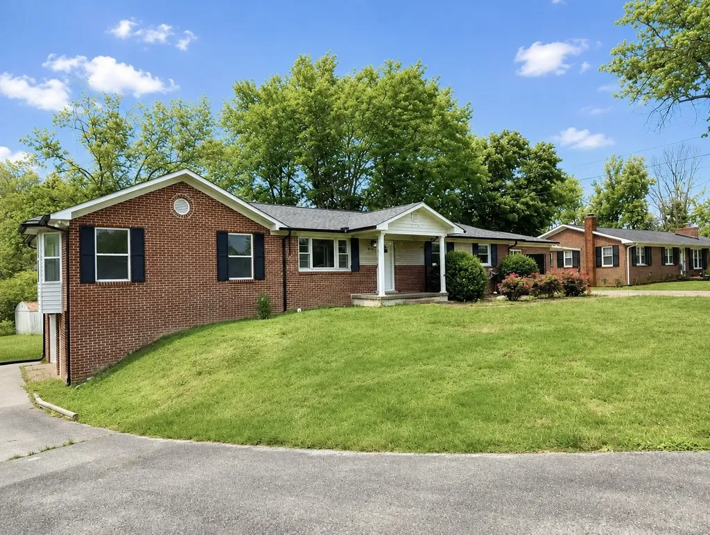 242 Dry Valley Road Cookeville TN 38506