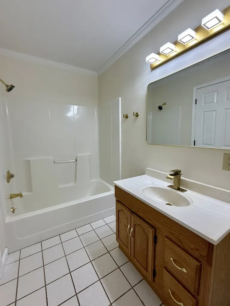 242 Dry Valley Road Cookeville TN 38506