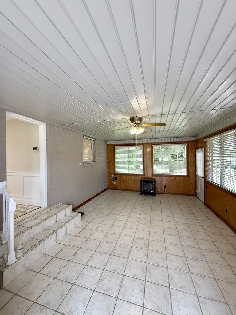 242 Dry Valley Road Cookeville TN 38506