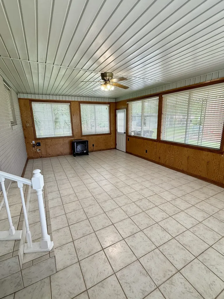 242 Dry Valley Road Cookeville TN 38506