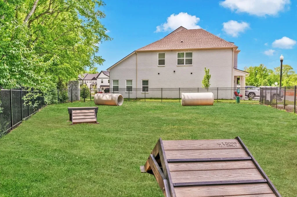 474 Bishop Boulevard Gallatin TN 37066