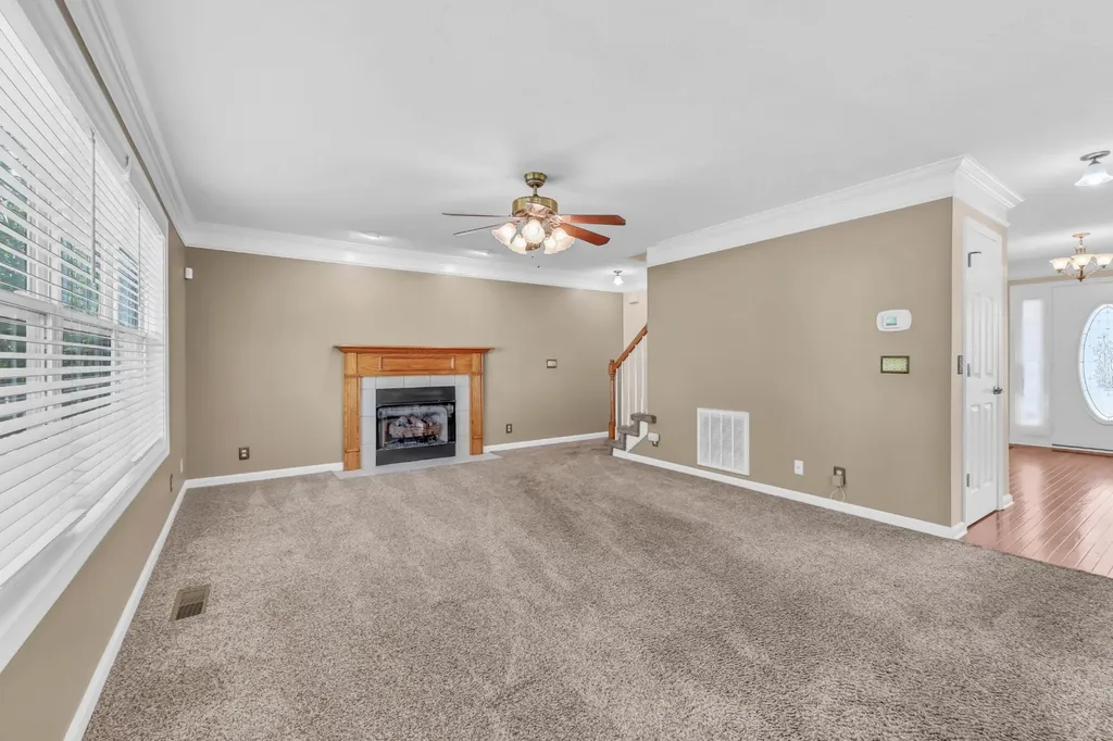 728 Winding Bluff Way Clarksville TN 37040