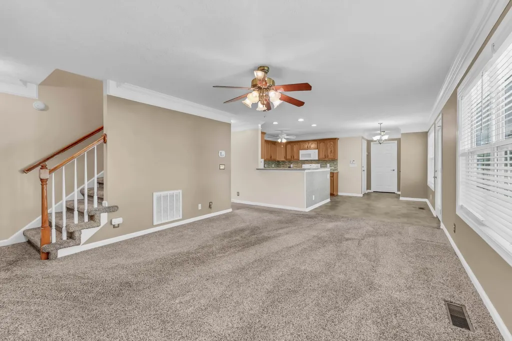 728 Winding Bluff Way Clarksville TN 37040