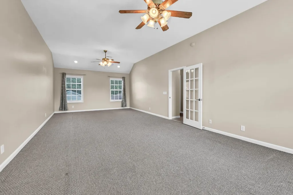 728 Winding Bluff Way Clarksville TN 37040