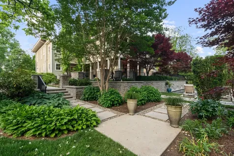 1015 Clifton Lane Nashville TN 37204