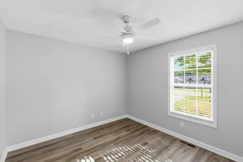45 Bill Court Waverly TN 37185
