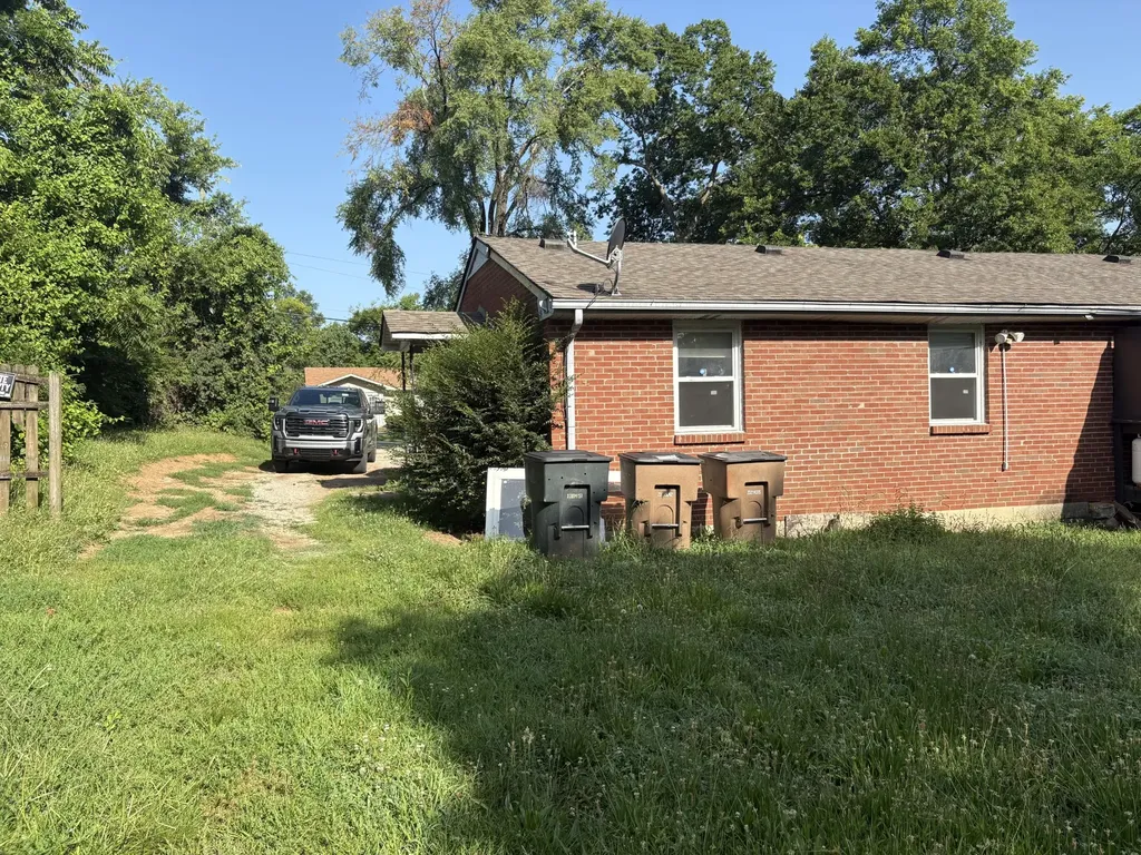 744 Croley Drive Nashville TN 37209