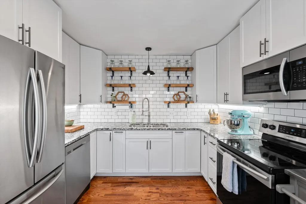 937 Harpeth Bend Drive Nashville TN 37221