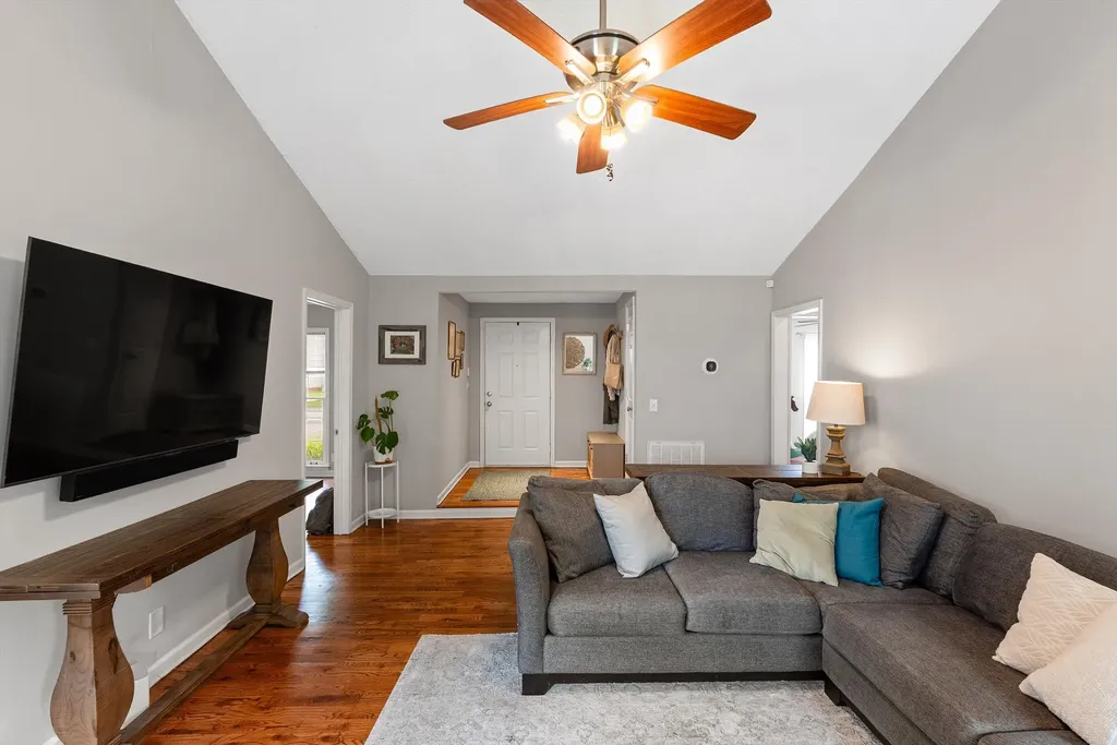 937 Harpeth Bend Drive Nashville TN 37221