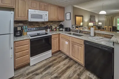 818 Golf View Boulevard Pigeon Forge TN 37863
